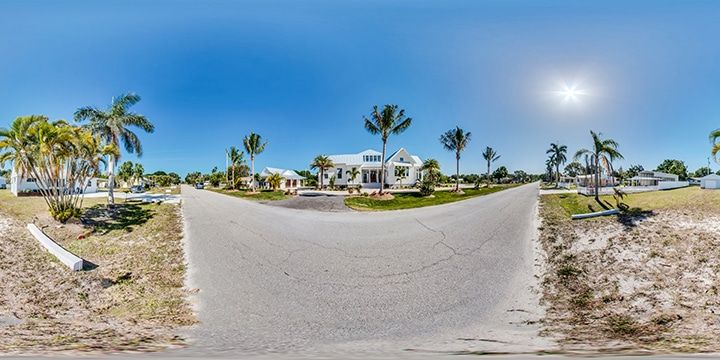 Front_of_House_Panorama