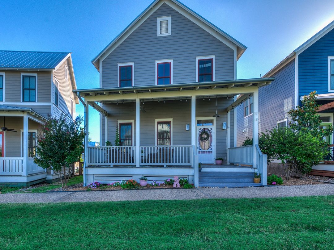 123115-Dewey-Home-11-Firefly-Lane-6