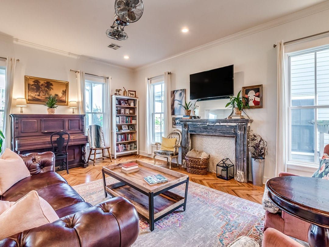 123115-Dewey-Home-11-Firefly-Lane-11