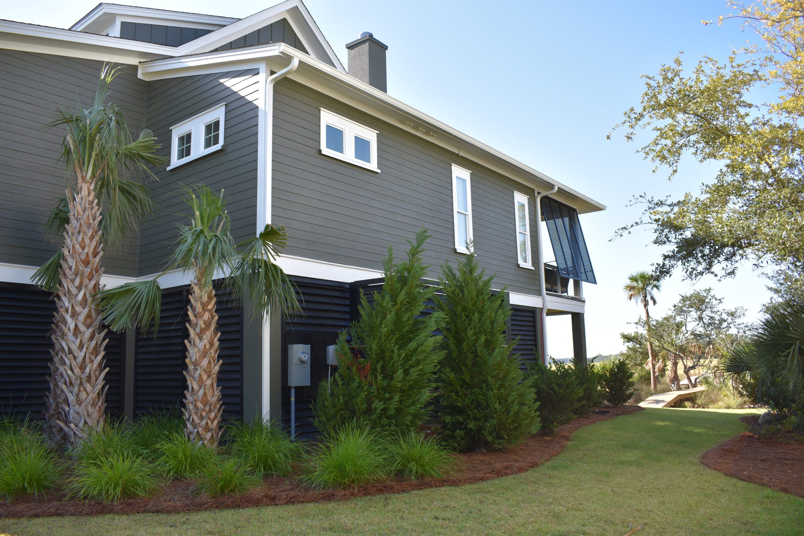 1 exterior (14)