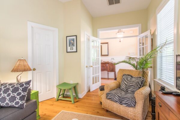 The Bermuda Bluff Cottage - Image 15