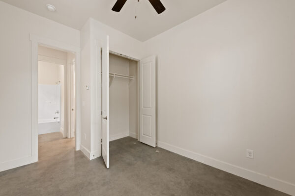 Washington Duplex (20210A) - Image 6