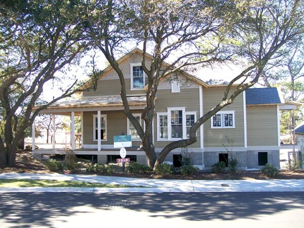 Chincoteague Island Cottage (10399) - Image 3