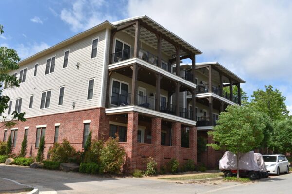 Carlton Landing Mansion Flats - Image 10