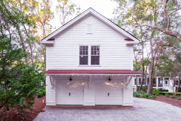 143187 Garage - Image 2