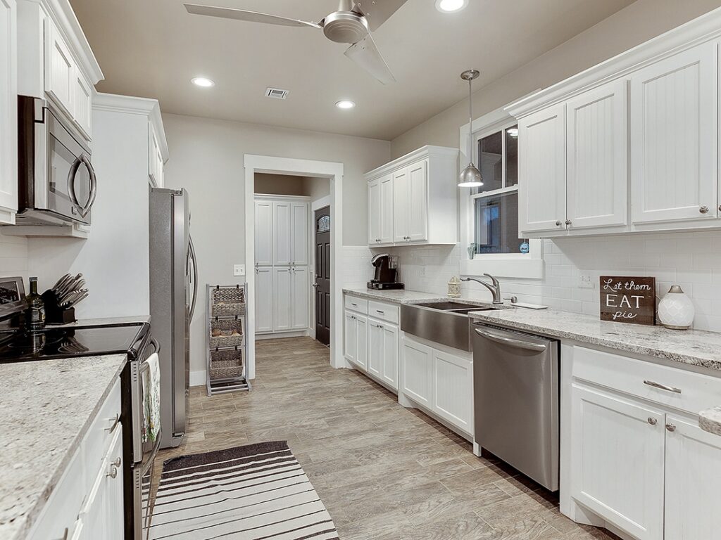 153210-Saluda-River-Cottage-E-27-Firefly-Ln-12