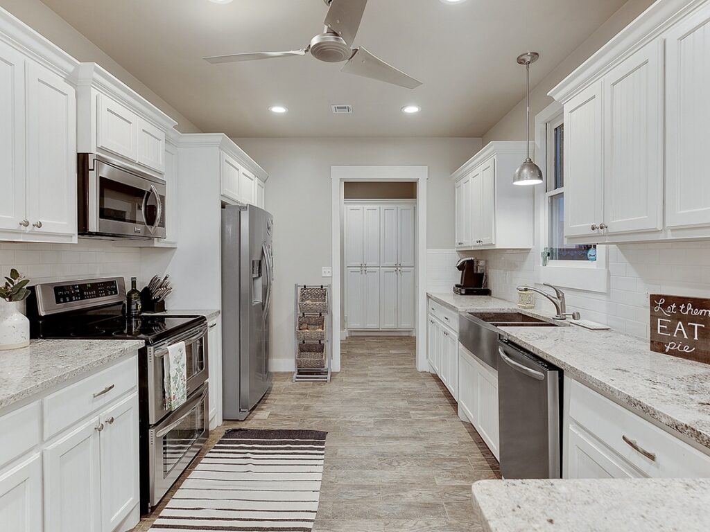 153210-Saluda-River-Cottage-E-27-Firefly-Ln-13