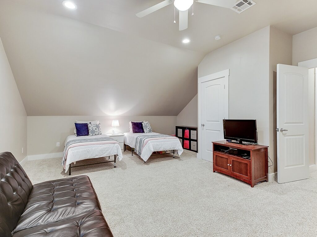 153210-Saluda-River-Cottage-E-27-Firefly-Ln-33