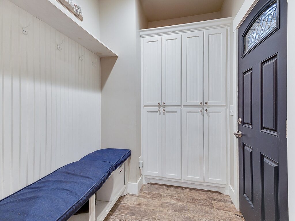 153210-Saluda-River-Cottage-E-27-Firefly-Ln-40