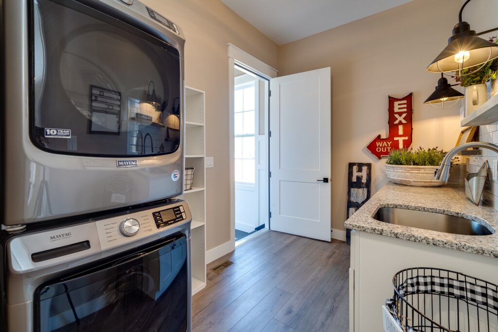 17_17DaytonHomePhoto-1