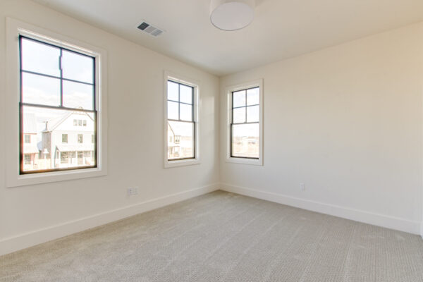 Monroe Point (203181) - Image 32