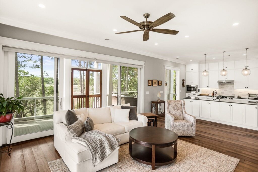 193100-DSC04129-scaled