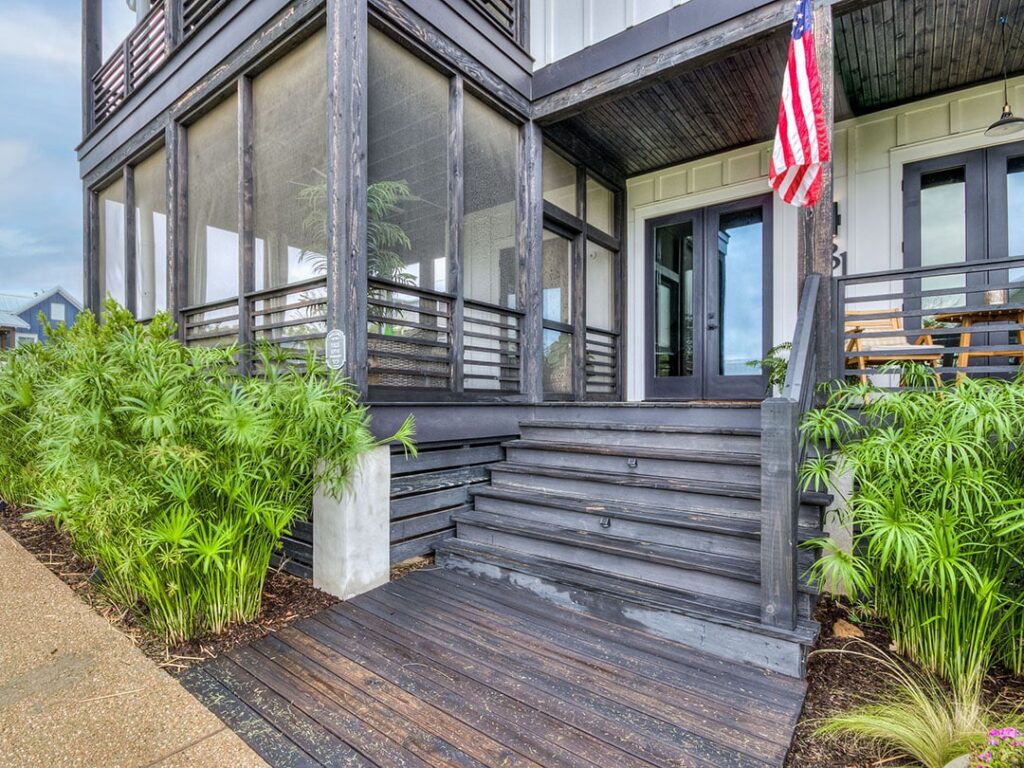 19383-Long-residence-81-Lower-Greenway-Conroy-Variation-3