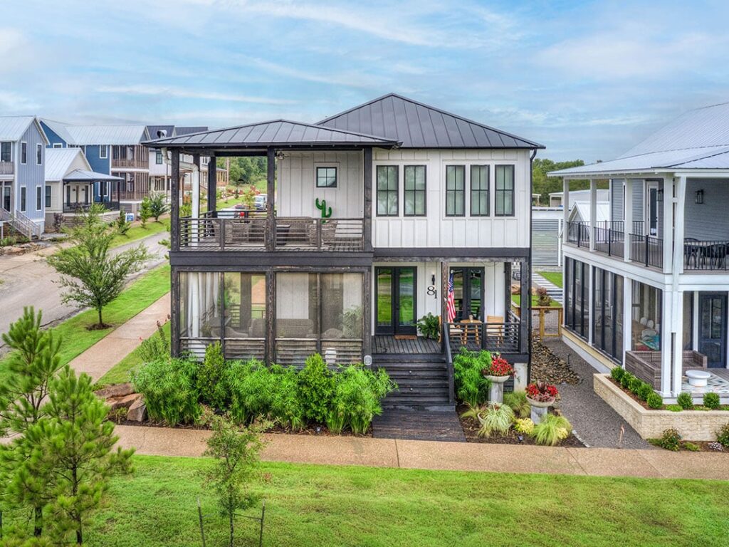 19383-Long-residence-81-Lower-Greenway-Conroy-Variation-9