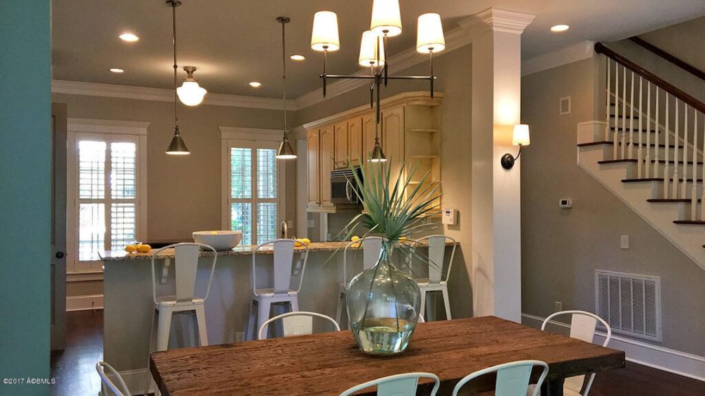 20170504141522159601000000-o