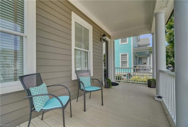 Gloucester Point - Image 22