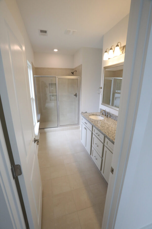 The James - Image 32