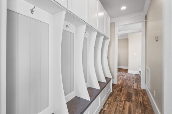 Mary's Manor (13329) - Image 37
