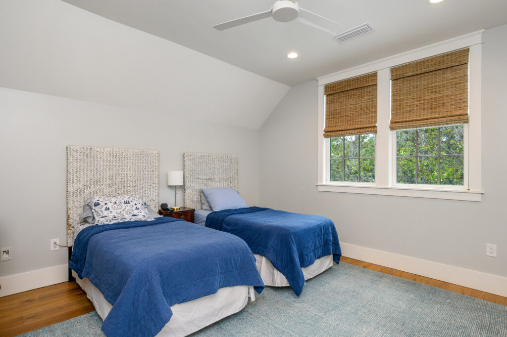 47-print-191-Morrison-AVe-40