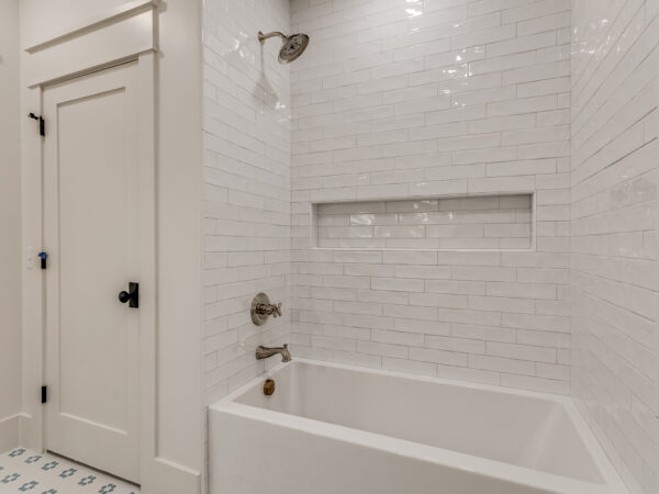 Cassatt Cottage (223168-1) - Image 54
