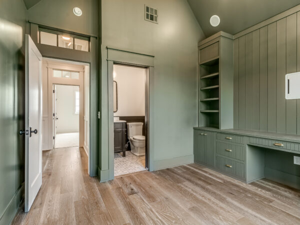 Cassatt Cottage (223168-1) - Image 56