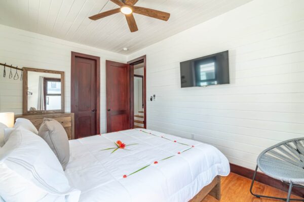 Outrigger (203176) - Image 28