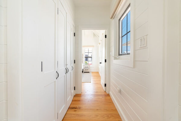Duke Street II (213110) - Image 26