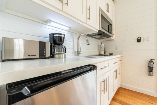 Duke Street II (213110) - Image 32