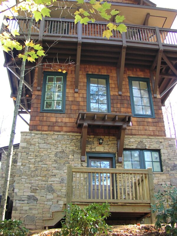 Sassafras Tree House - Image 17