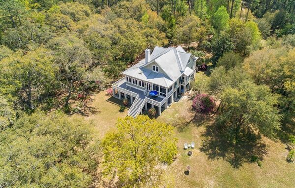 Coffee Bluff (10313) - Image 2