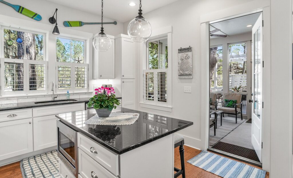 DSC00102-97-1-SMALL-scaled