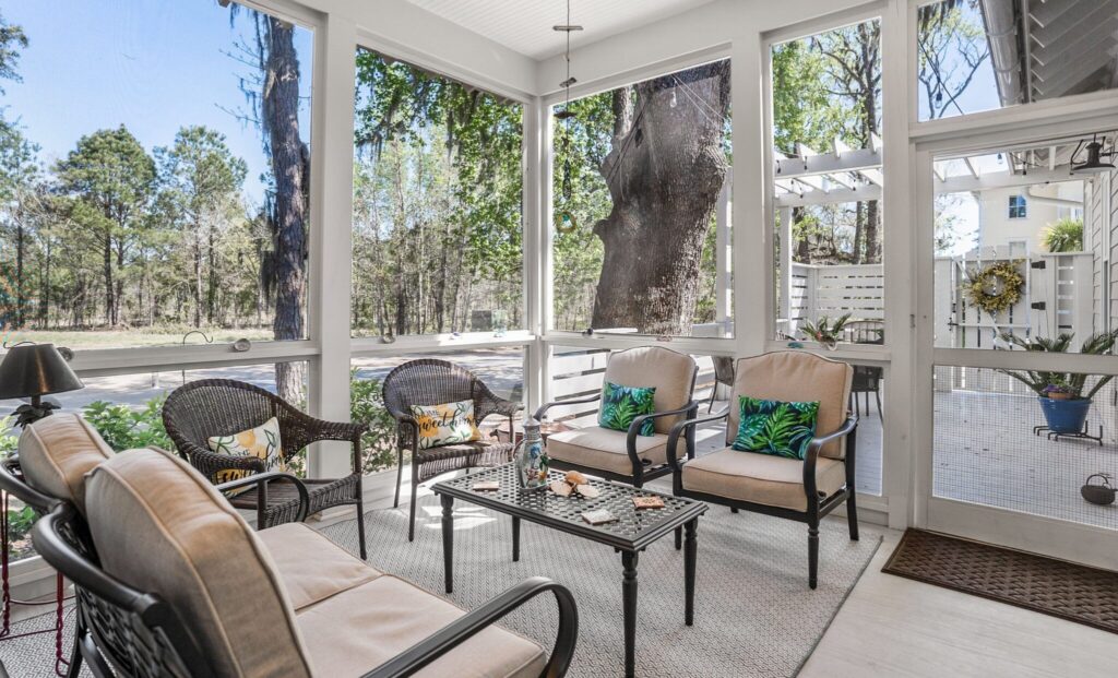 DSC00107-102-1-SMALL-scaled