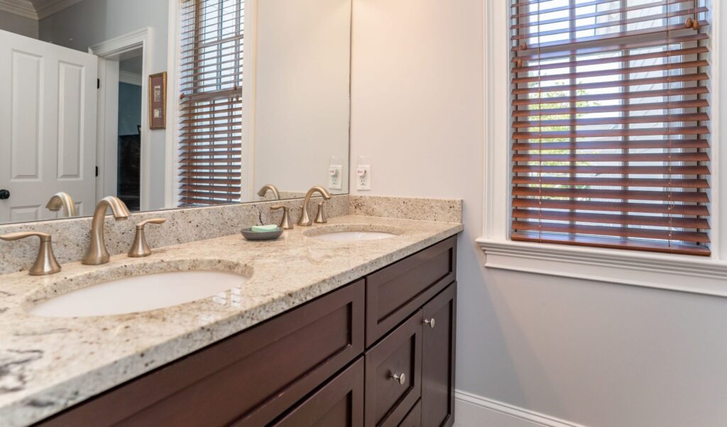 DSC00299-SMALL-scaled