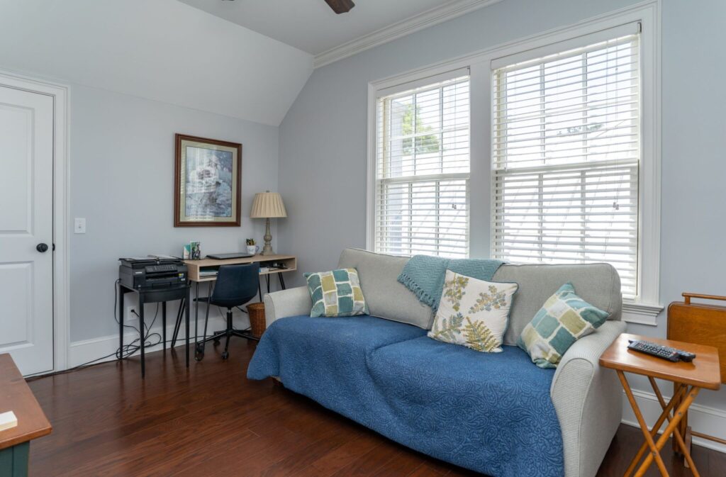 DSC00321-SMALL-scaled