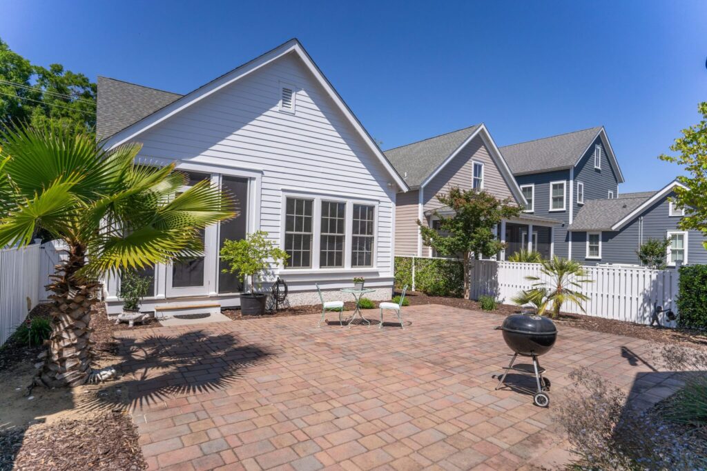 DSC00331-SMALL-scaled