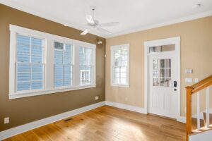 DSC00558-90-1-SMALL-scaled