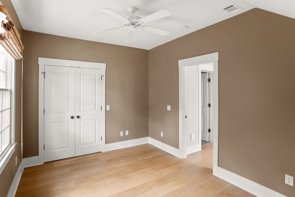 DSC00668-185-1-SMALL-scaled