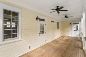 DSC00693-205-1-SMALL-scaled