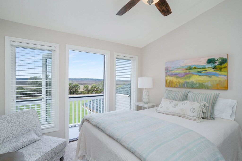 DSC01170-SMALL-scaled