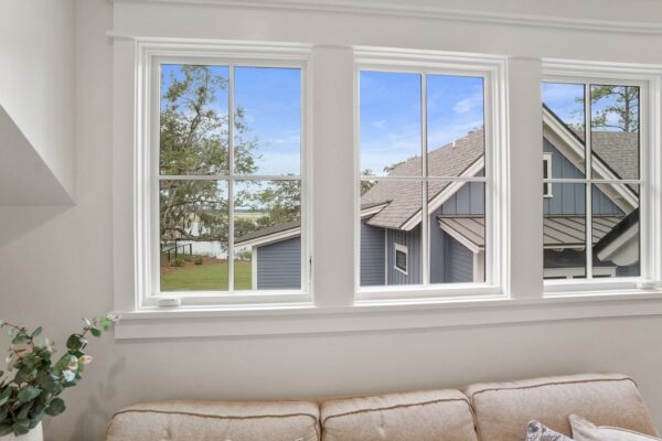 21352 Garage - Image 9