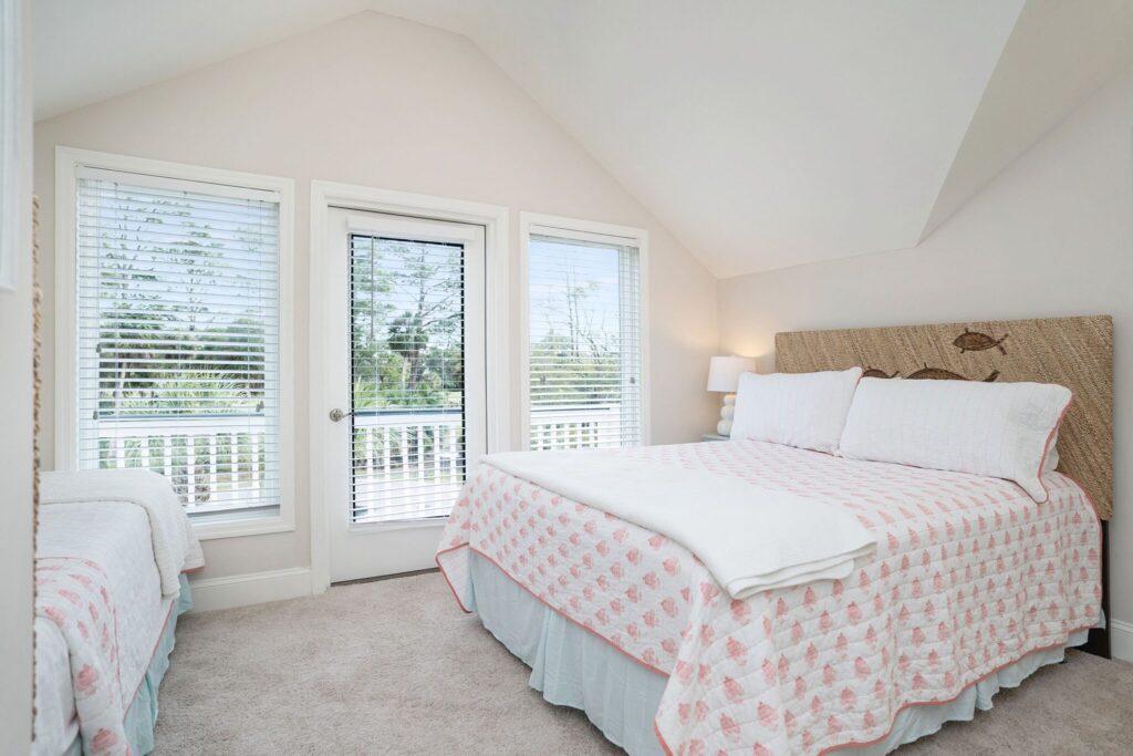 DSC01185-SMALL-scaled