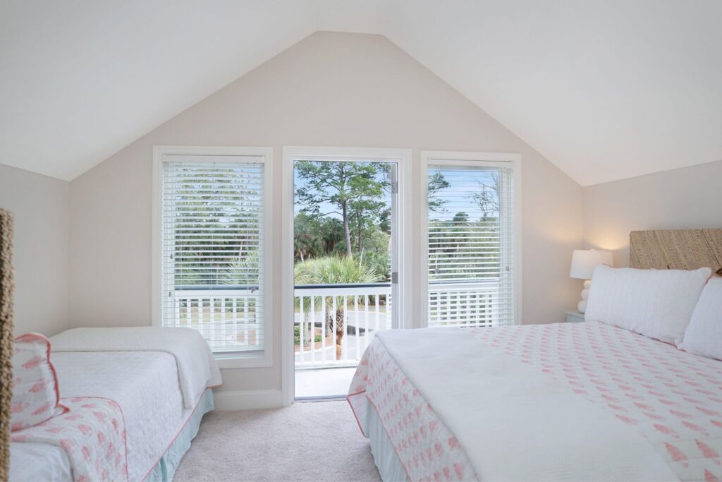 DSC01186-SMALL-scaled