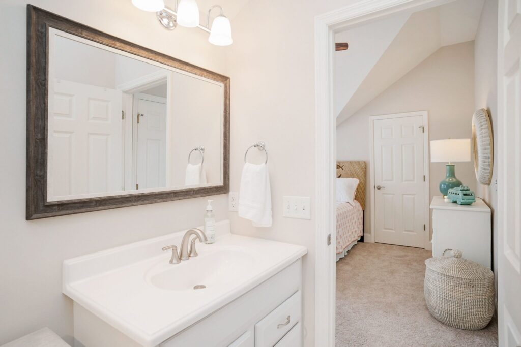 DSC01192-SMALL-scaled