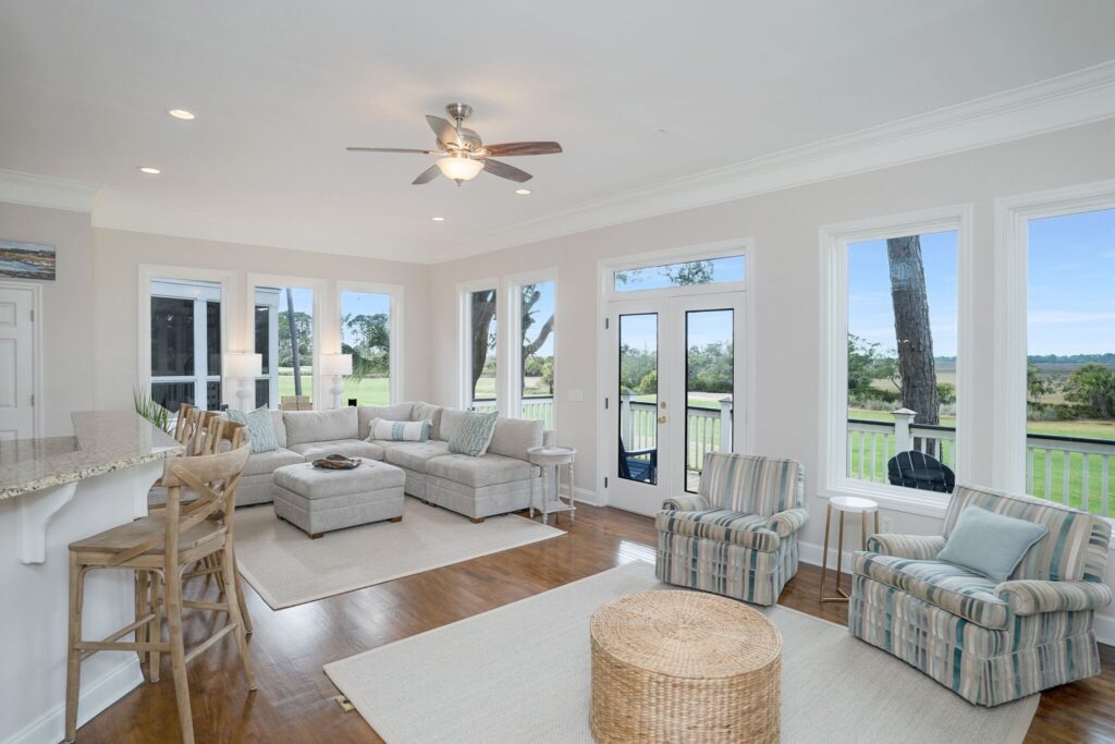 DSC01202-SMALL-scaled