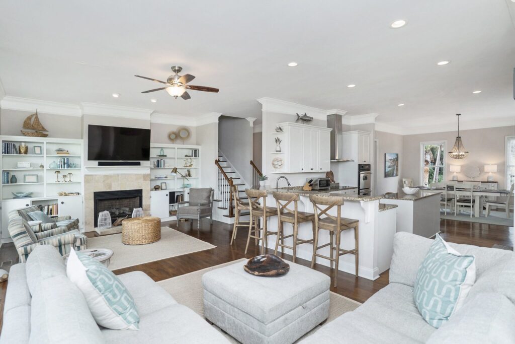 DSC01214-SMALL-scaled