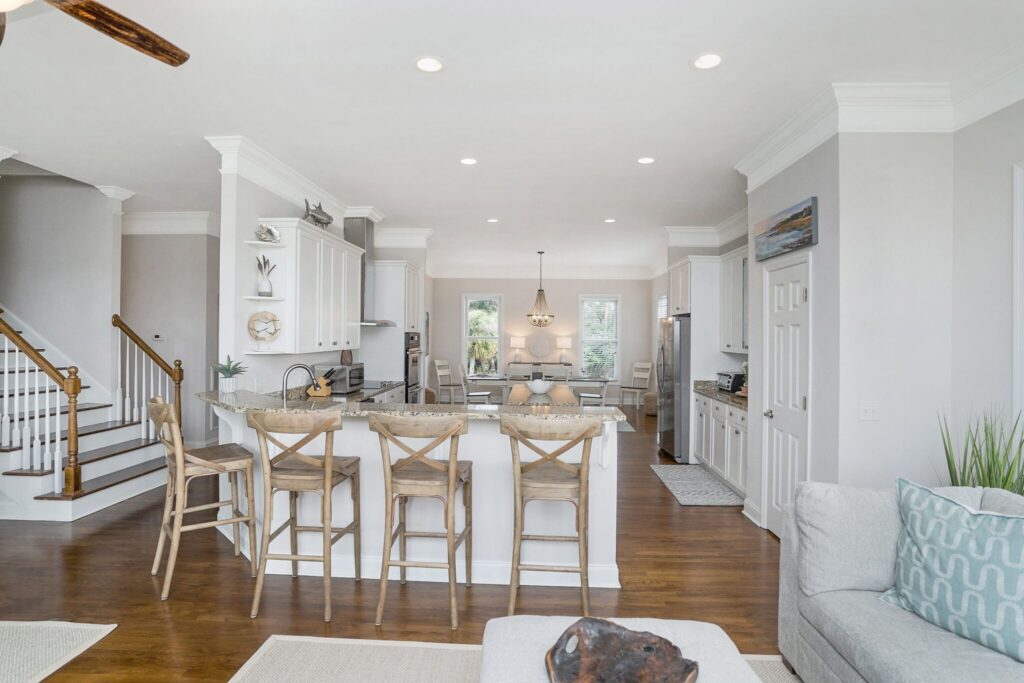 DSC01215-SMALL-scaled