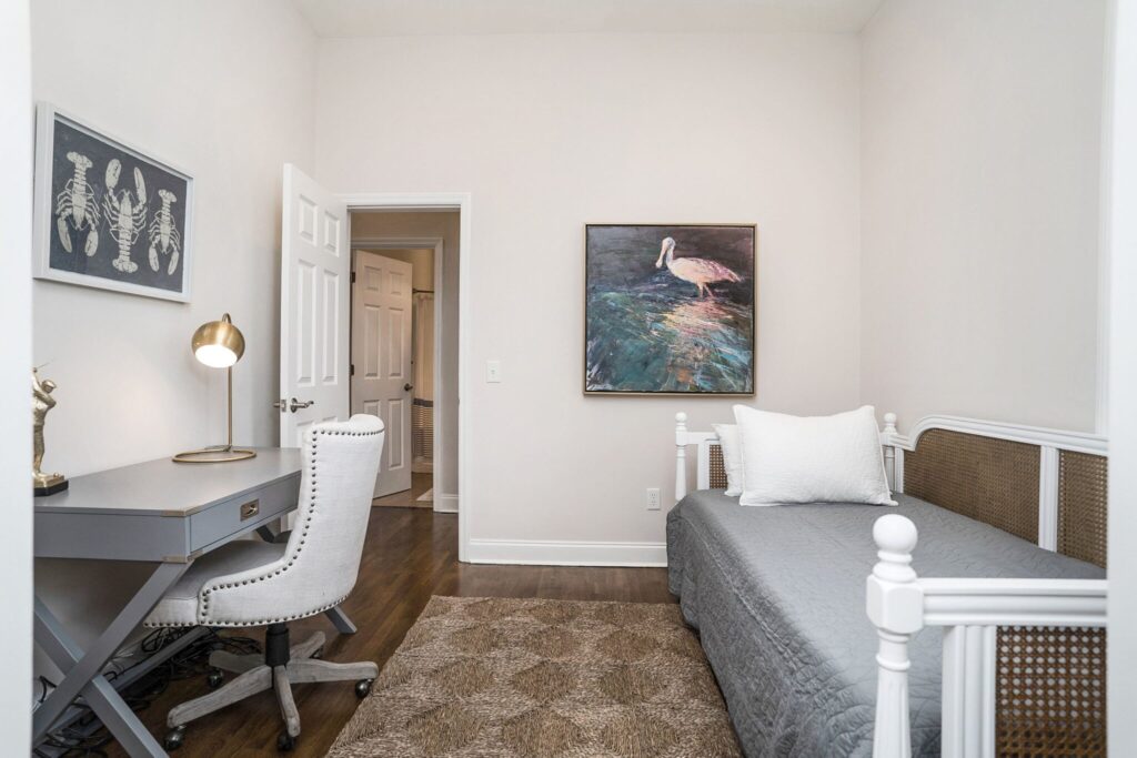 DSC01229-SMALL-scaled