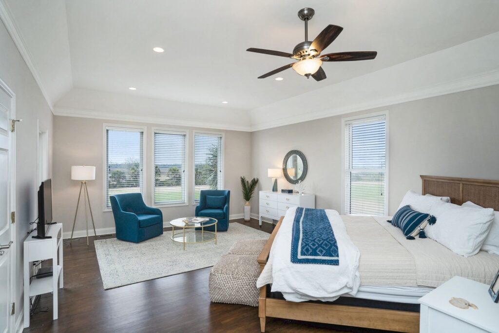 DSC01238-SMALL-scaled