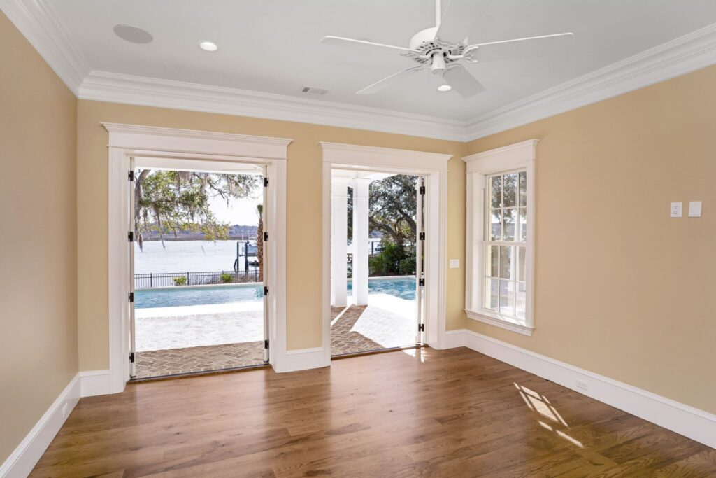 DSC01380-1-SMALL-scaled