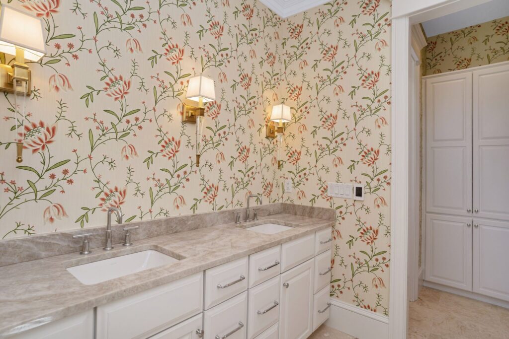 DSC01384-1-SMALL-scaled